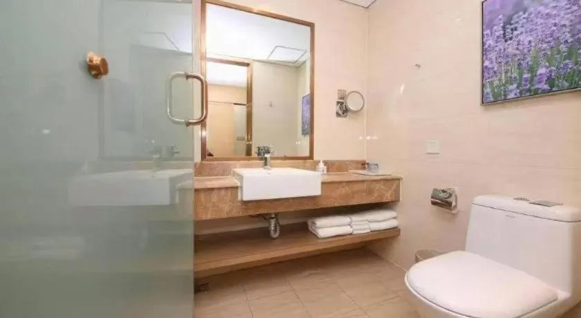 Lavande Hotels Changzhi City God Temple