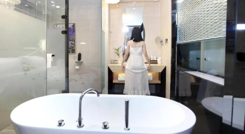 Lavande Hotels Changzhi City God Temple