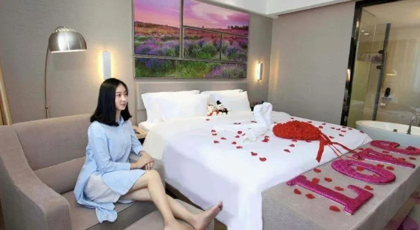 Lavande Hotels Changzhi City God Temple