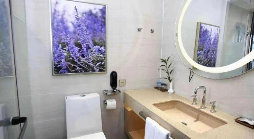 Lavande Hotels Changzhi City God Temple