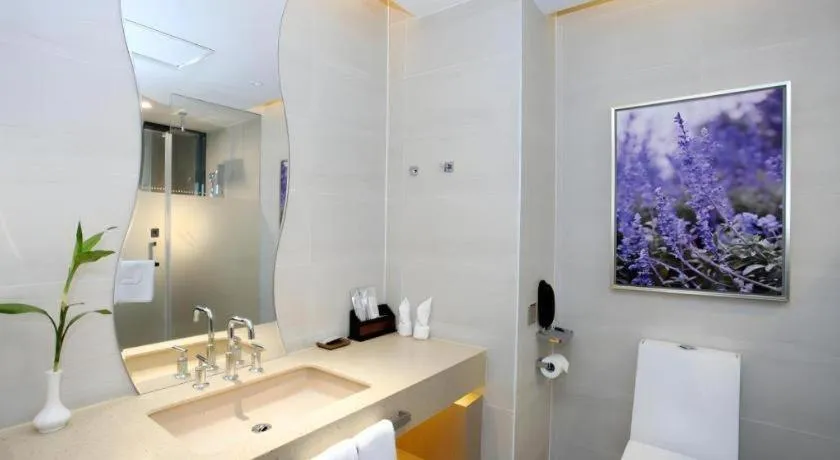 Lavande Hotels Changzhi City God Temple