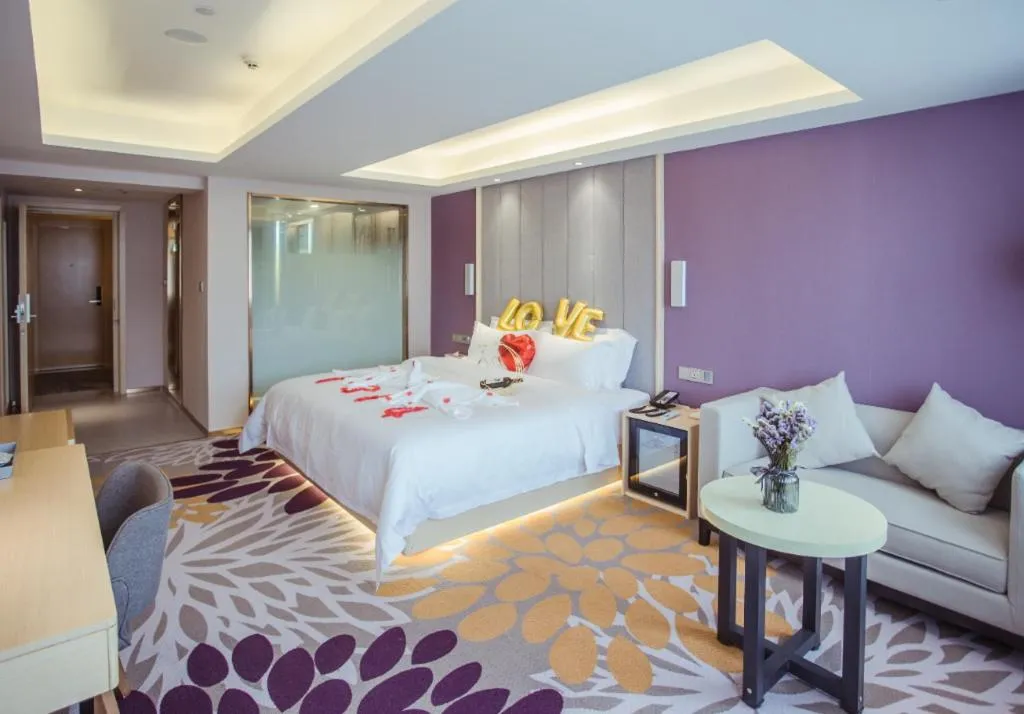 Lavande Hotels Jingshan Bus Station