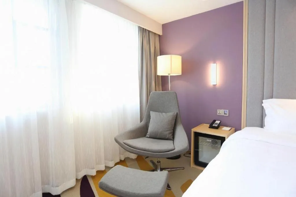 Bed in Lavande Hotels Jingshan Bus Station