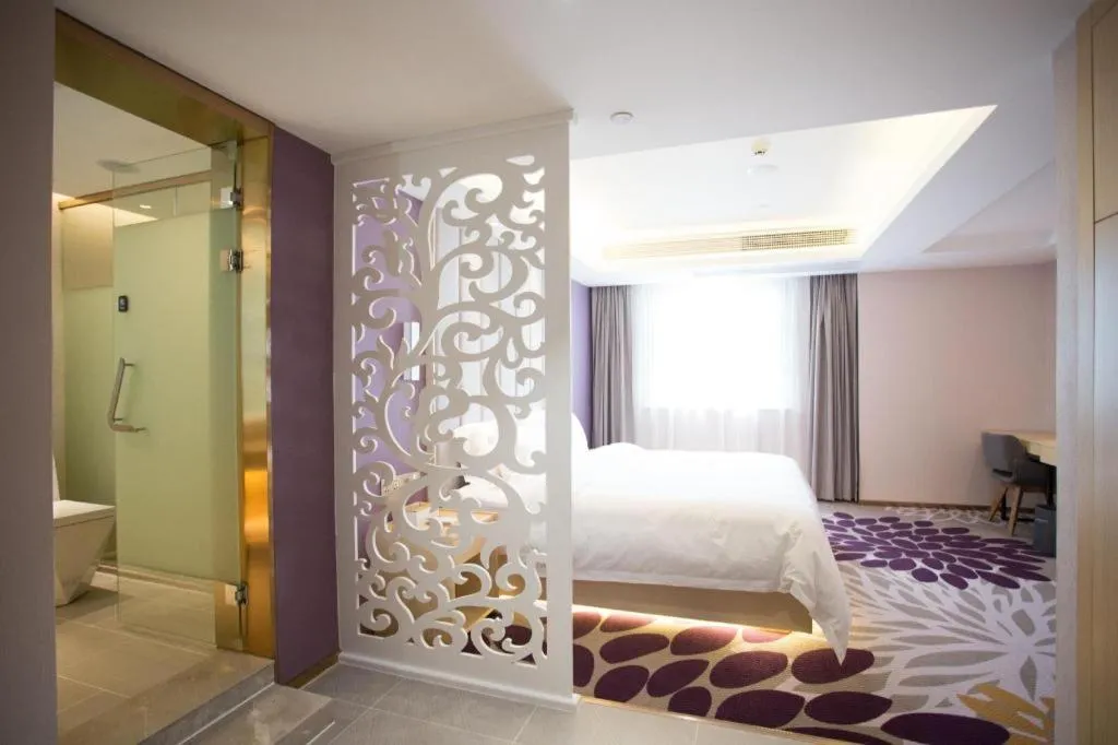 Bed in Lavande Hotels Jingshan Bus Station