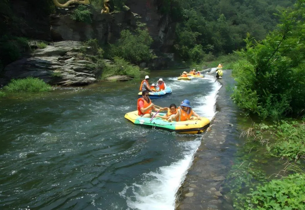 Lavande Hotels Jingshan Bus Station