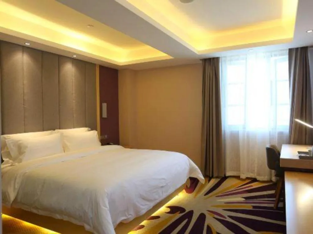 Bed in Lavande Hotels Jingshan Bus Station