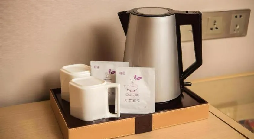 Lavande Hotel Xi'an 1st Fengcheng Road Municipal Library Metro Station