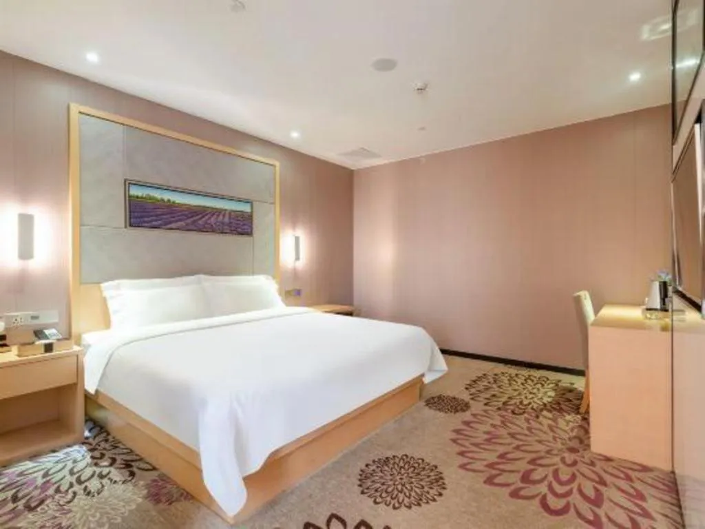 Bed in Lavande Hotels Guangzhou Jiahe Wanggang Metro Station Junhe Avenue