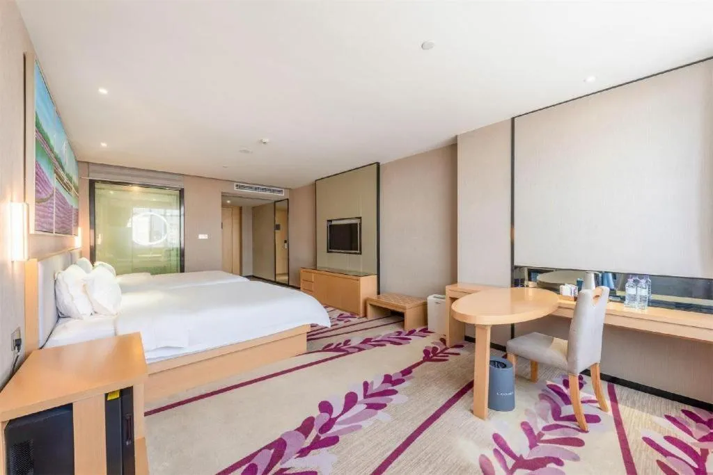 Bed in Lavande Hotels Guangzhou Jiahe Wanggang Metro Station Junhe Avenue