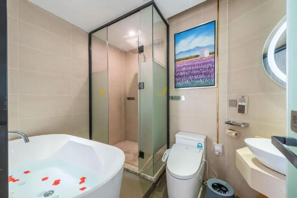 Lavande Hotels Guangzhou Jiahe Wanggang Metro Station Junhe Avenue