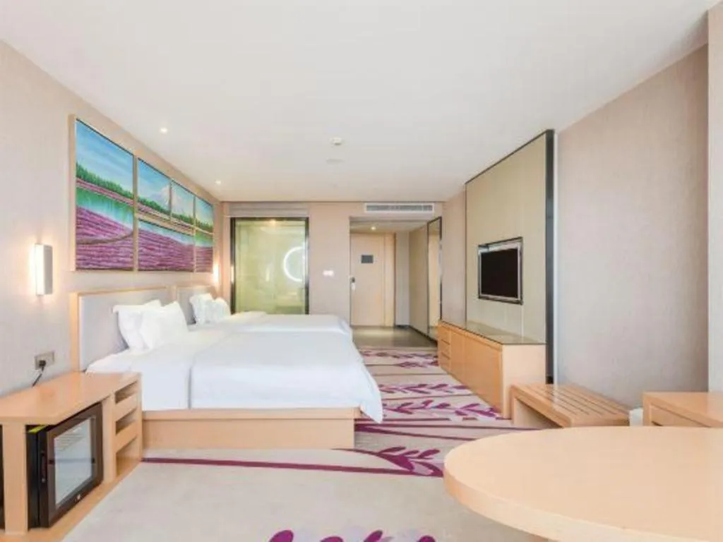 Bed in Lavande Hotels Guangzhou Jiahe Wanggang Metro Station Junhe Avenue