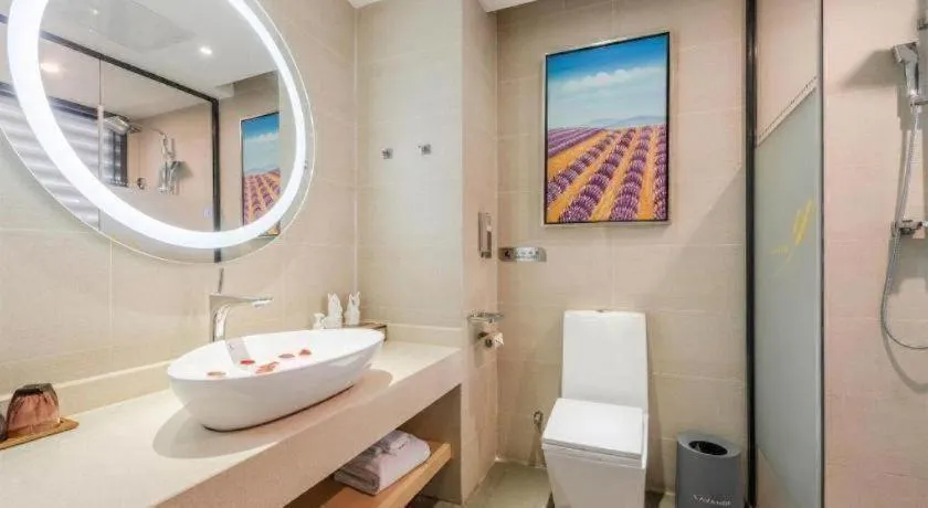 Lavande Hotels Guangzhou Jiahe Wanggang Metro Station Junhe Avenue