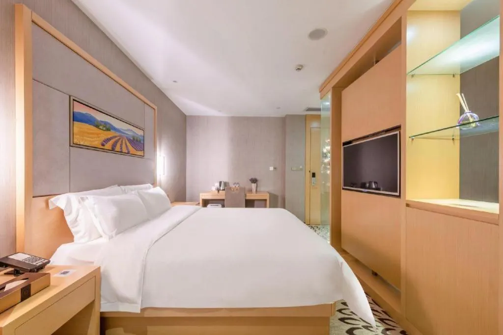Bed in Lavande Hotels Guangzhou Jiahe Wanggang Metro Station Junhe Avenue