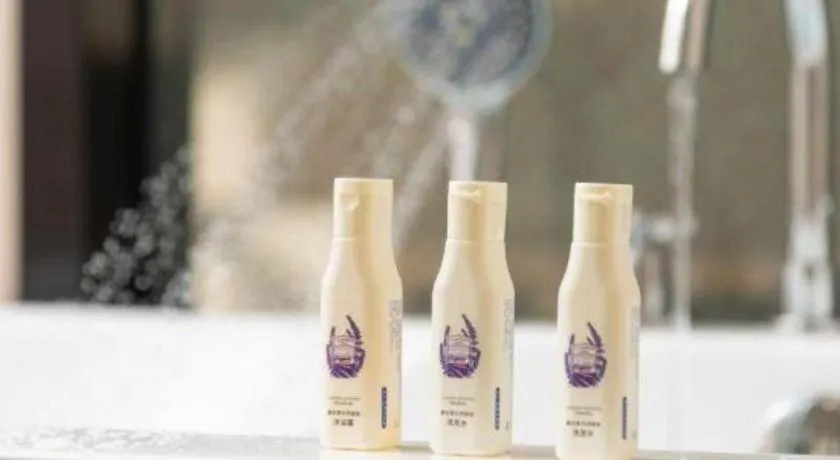 Lavande Hotels Guangzhou Jiahe Wanggang Metro Station Junhe Avenue