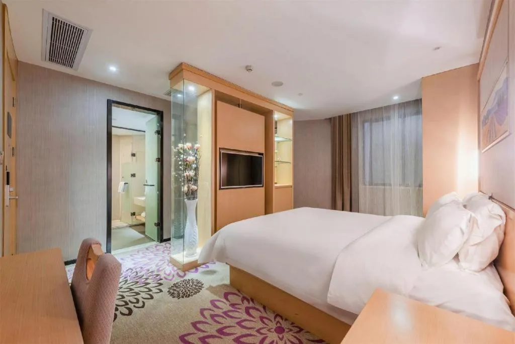 Bed in Lavande Hotels Guangzhou Jiahe Wanggang Metro Station Junhe Avenue