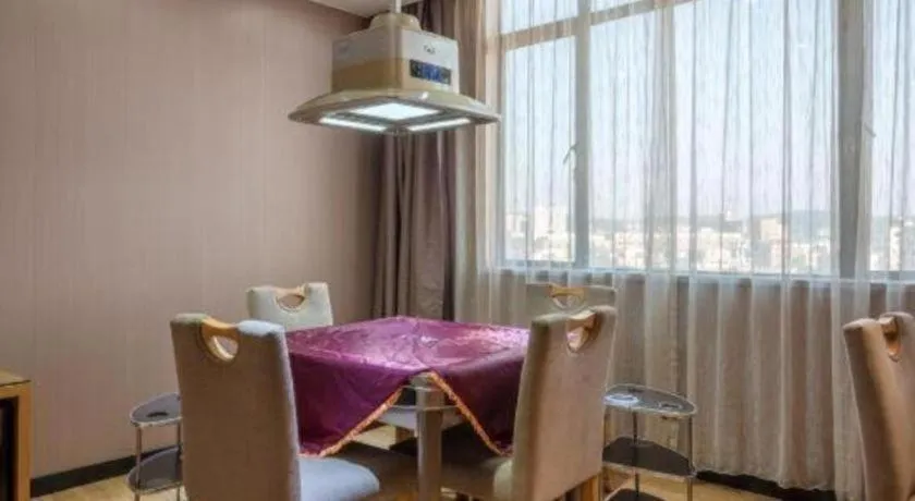 Lavande Hotels Guangzhou Jiahe Wanggang Metro Station Junhe Avenue