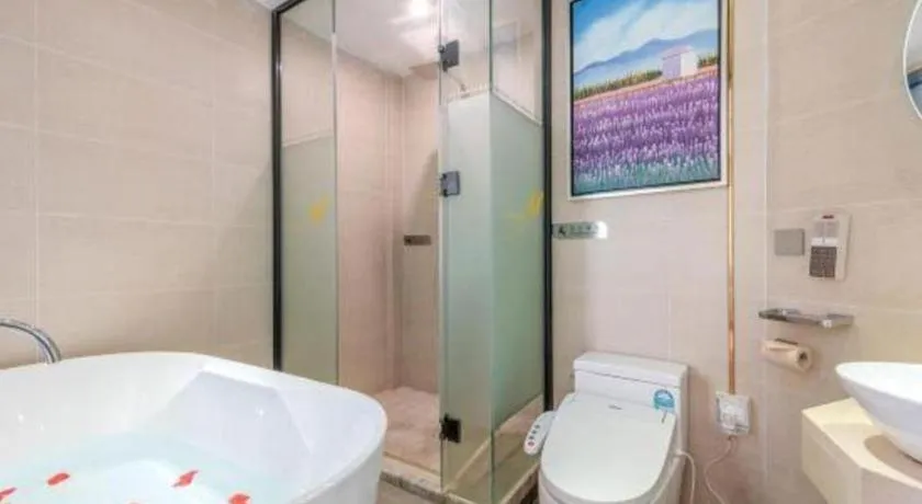 Lavande Hotels Guangzhou Jiahe Wanggang Metro Station Junhe Avenue