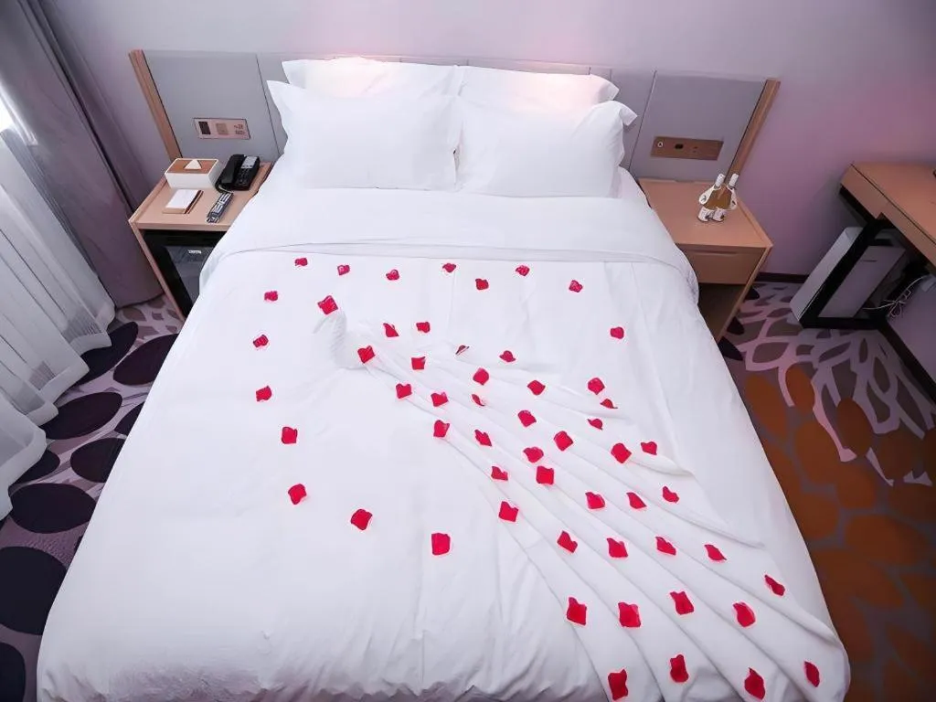 Bed in Lavande Hotels Harbin Railway Station Zhanqian Square