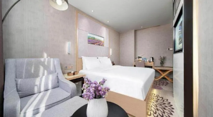 Bed in Lavande Hotels Urumqi Xinmin West Street Hongda Plaza