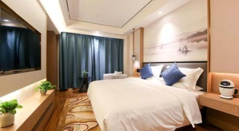 Bed in East Queen Hotel (Xi'an Beimen Metro Station)