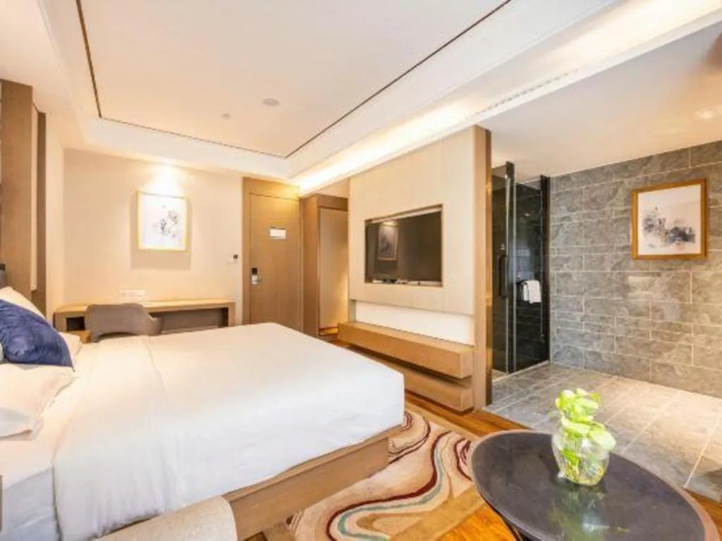 Bed in East Queen Hotel (Xi'an Beimen Metro Station)