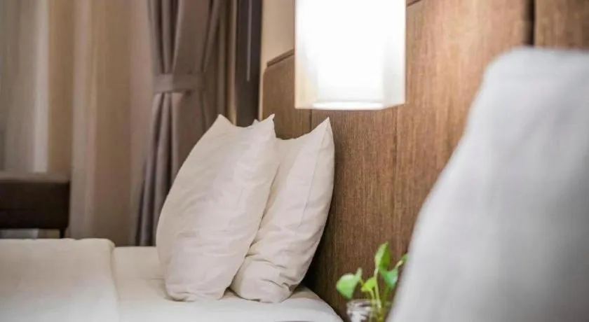 Bed in Home Inn Plus Shanghai Pudong Xinjinqiao Road