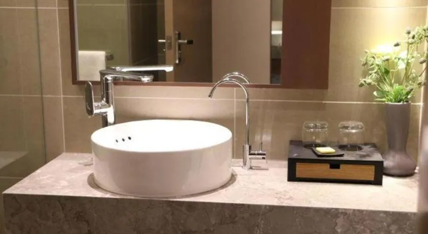 Home Inn Plus Shanghai Pudong Xinjinqiao Road