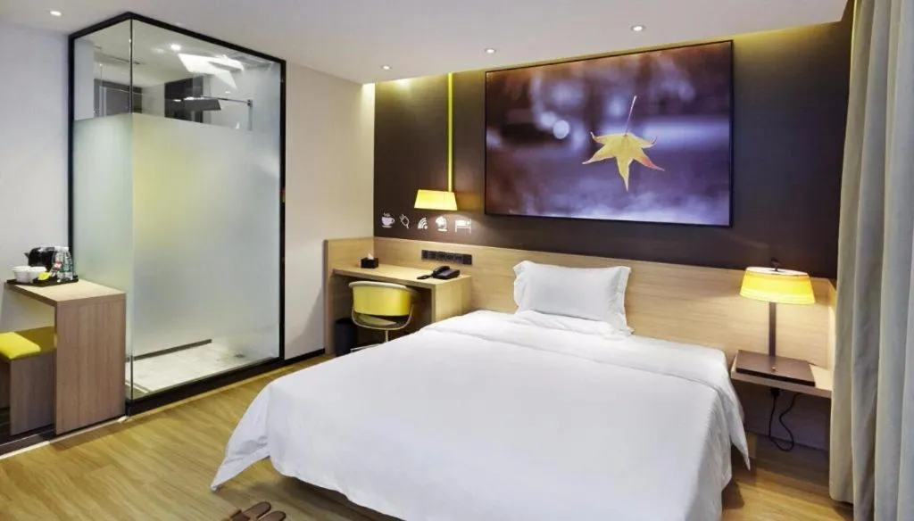 Bed in IU Hotel Kunming Jinma Bijifang Joy City