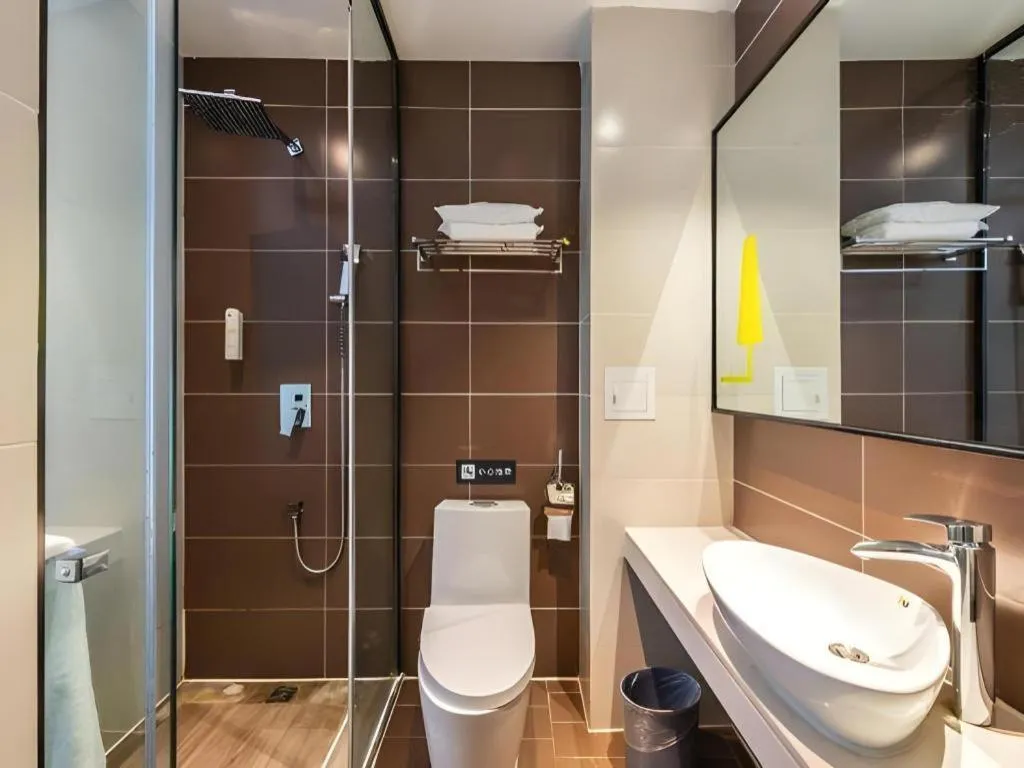 IU Hotel Kunming Jinma Bijifang Joy City