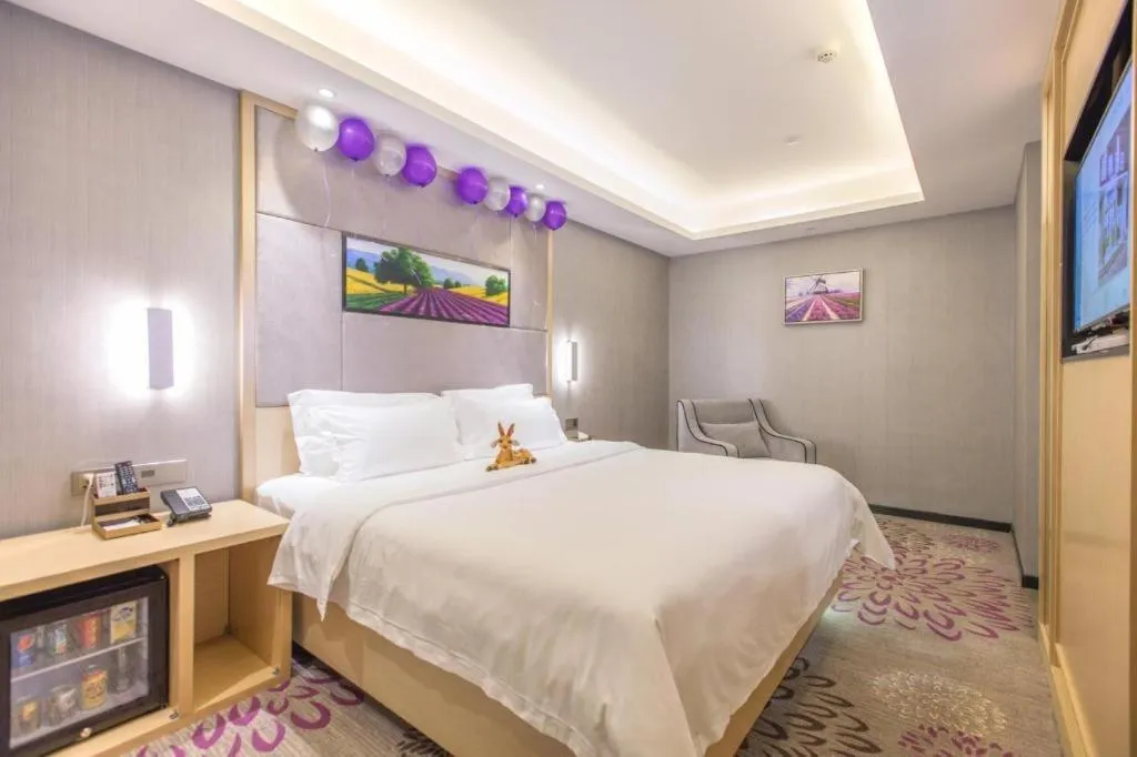 Bed in Lavande Hotels·Wuhan Fanhai CBD