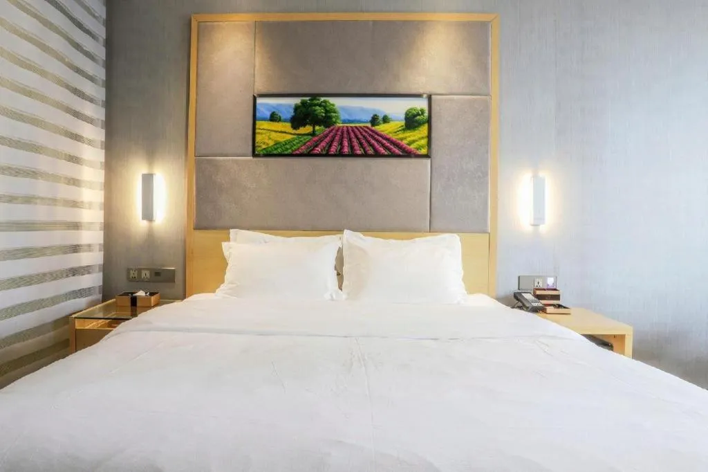 Bed in Lavande Hotels·Wuhan Fanhai CBD