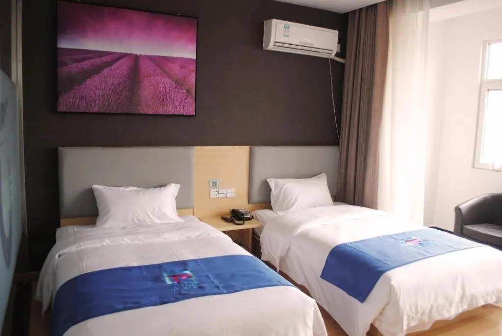 Bed in PAI Hotels·Zanhuang Bus Station
