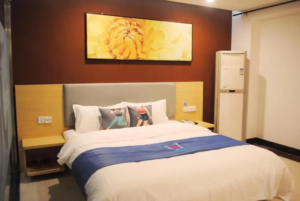 Bed in PAI Hotels·Zanhuang Bus Station