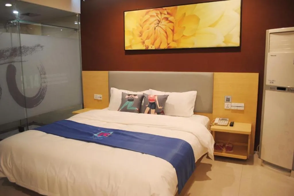 Bed in PAI Hotels·Zanhuang Bus Station