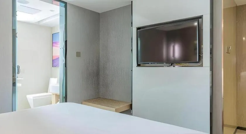 Bed in Lavande Hotels·Qingdao Wusi Square