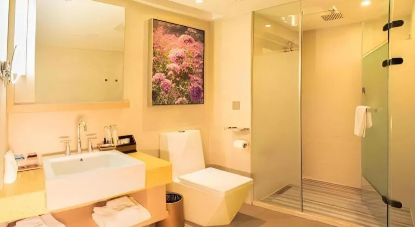 Lavande Hotels·Qingdao Wusi Square