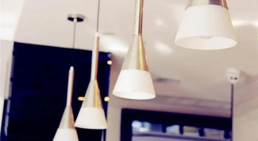 Lavande Hotels·Qingdao Wusi Square