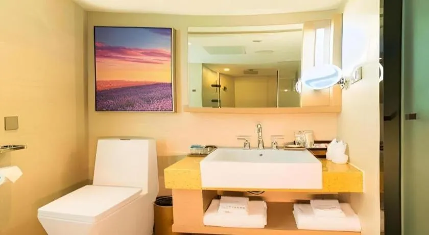 Lavande Hotels·Qingdao Wusi Square