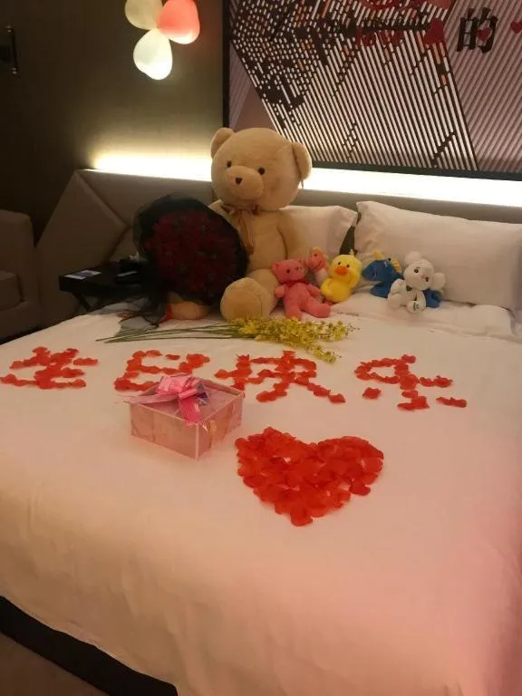 Bed in IU Hotels·Nanning Zoo Metro Station RT-Mart