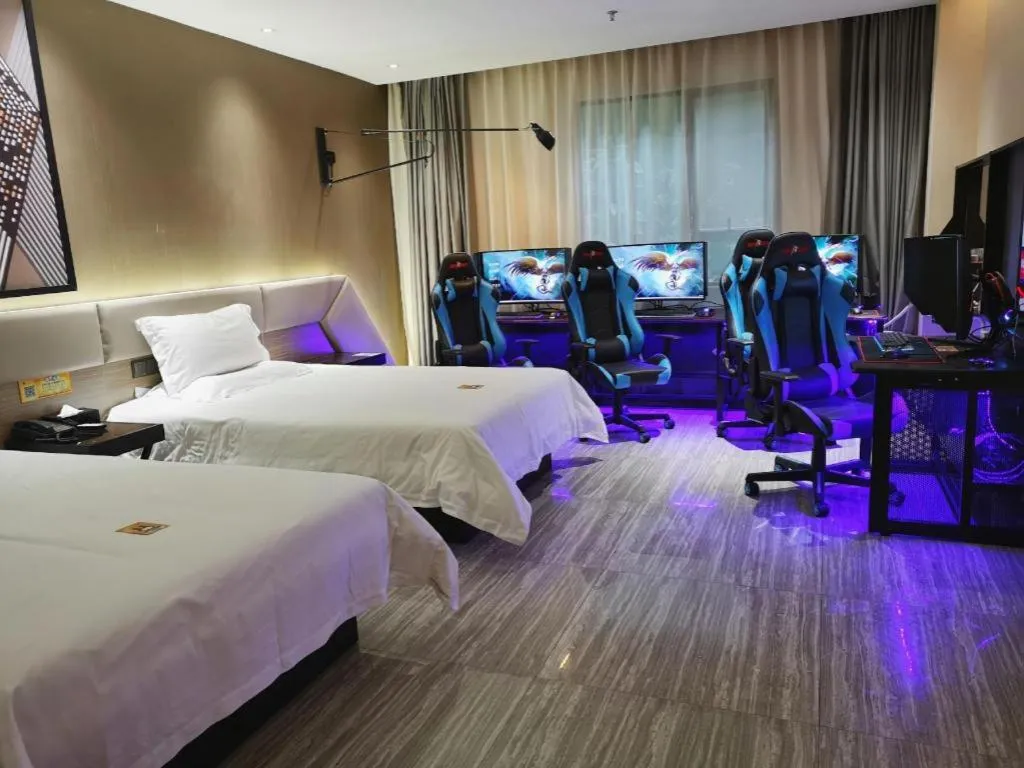 Bed in IU Hotels·Nanning Zoo Metro Station RT-Mart