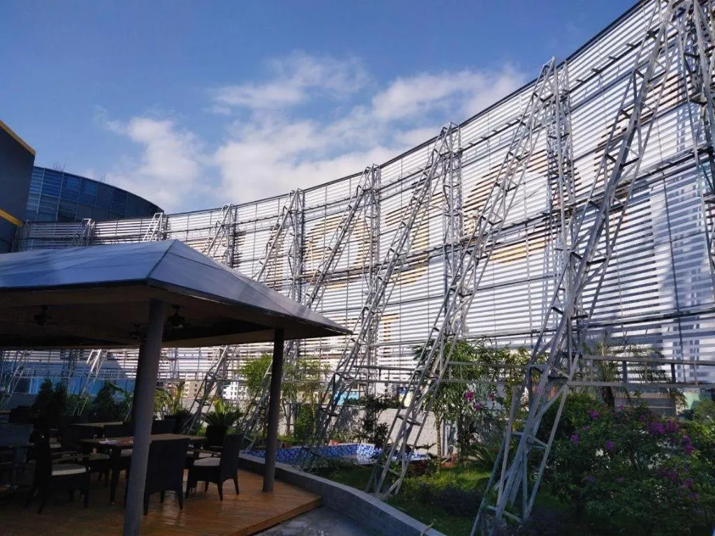 IU Hotels·Nanning Zoo Metro Station RT-Mart