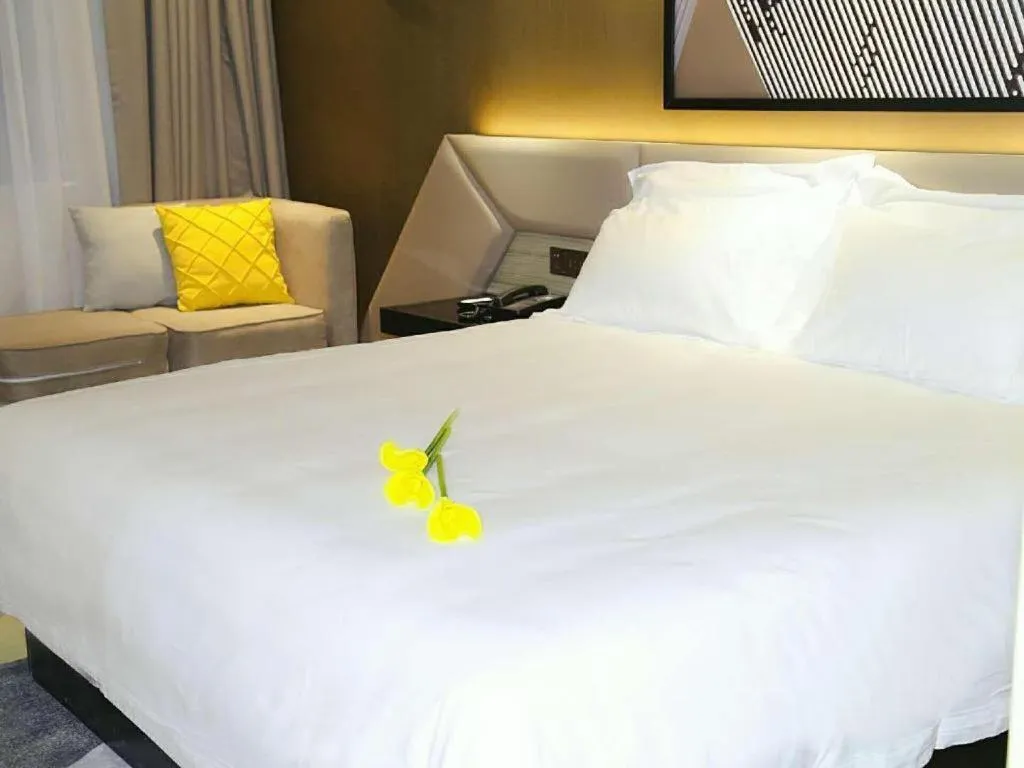 Bed in IU Hotels·Nanning Zoo Metro Station RT-Mart