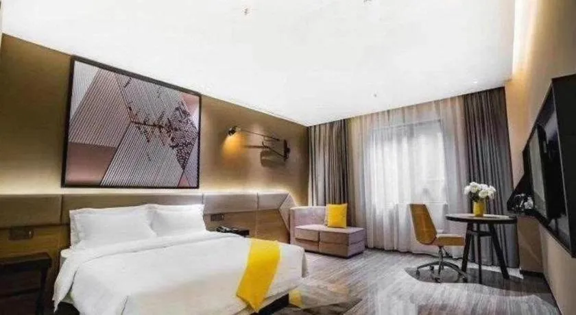 Bed in IU Hotels·Nanning Zoo Metro Station RT-Mart