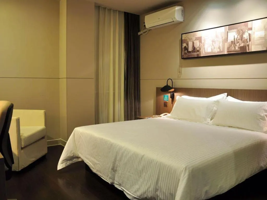 Bed in Jinjiang Inn Select Xuzhou Suning Plaza Jinguang East Road