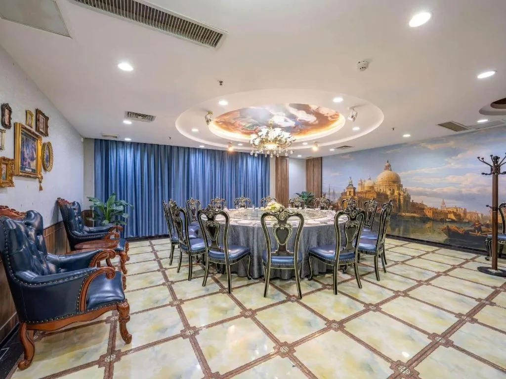 Magnotel Business Jinan Zoo Wuyingshan North Road Flagship Hotel
