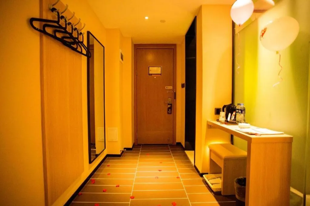 IU Hotels·Yinchuan Railway Station