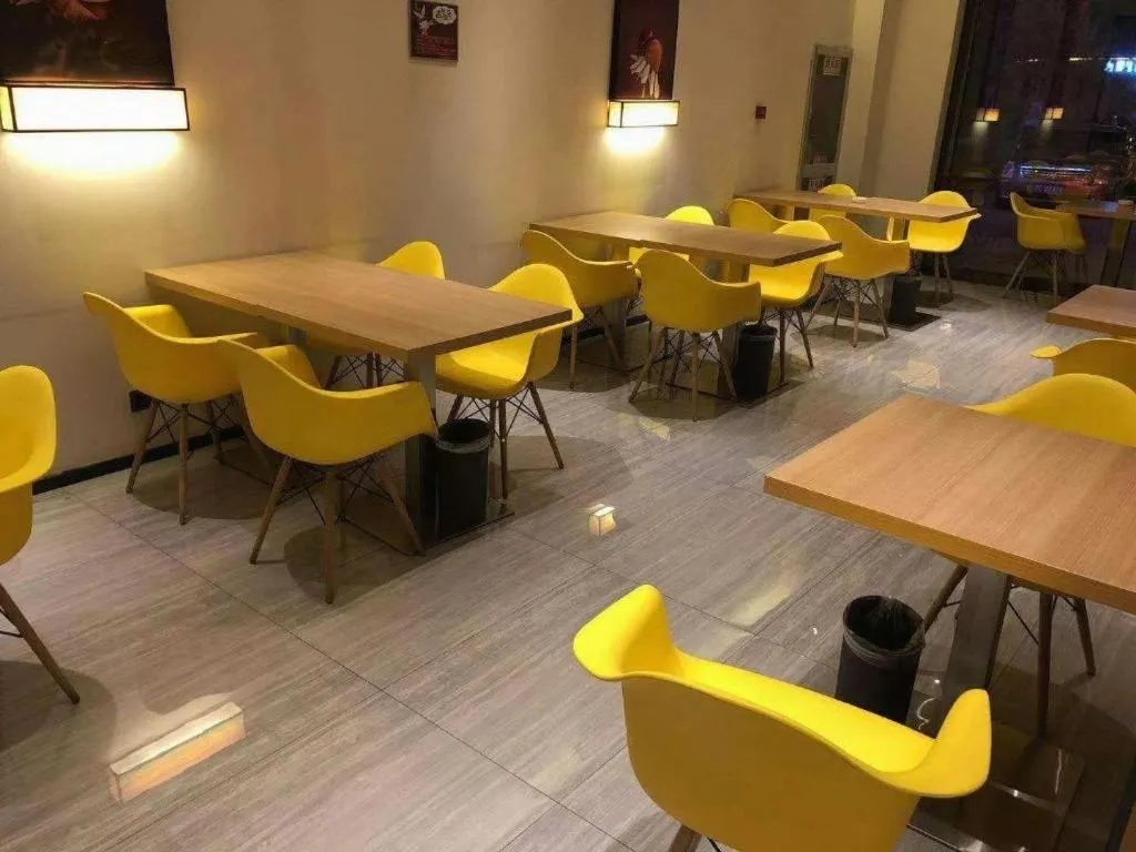 IU Hotels·Yinchuan Railway Station