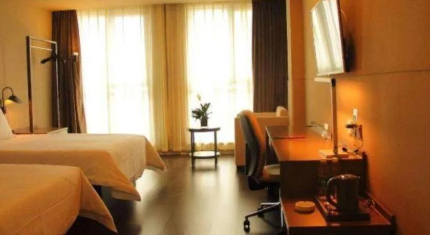 Bed in Jinjiang Inn Select Xixian New Distict Century Avenue