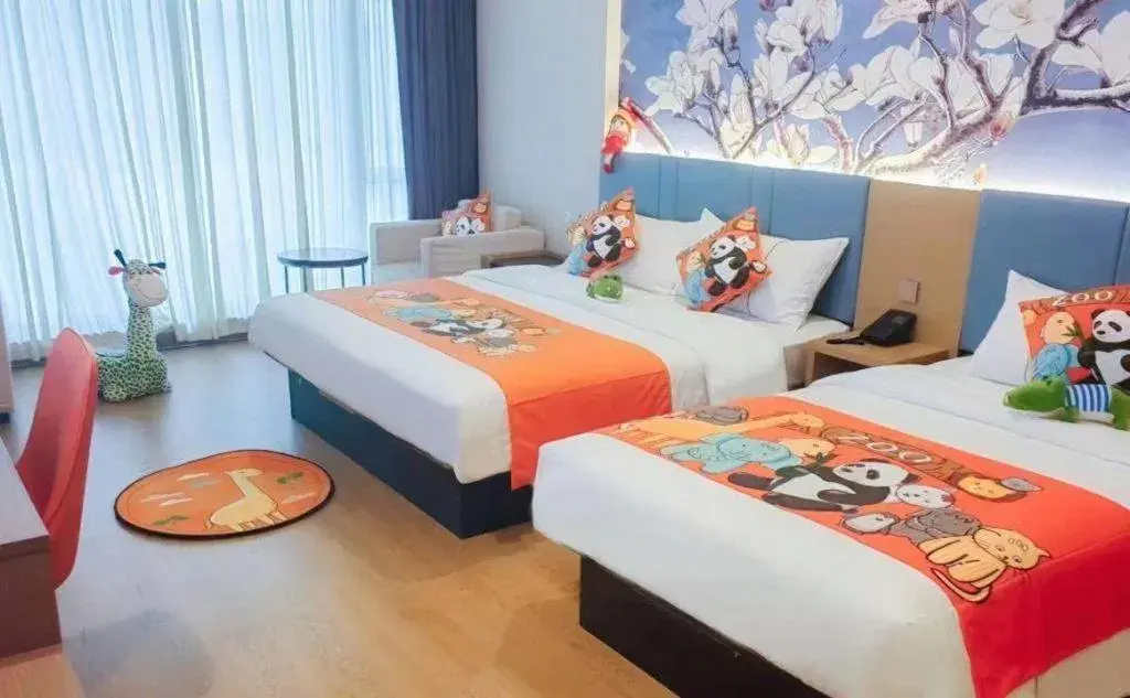 Bed in Magnotel Hotel Shanghai Railway Station Magnolia Plaza Bed in Magnotel Hotel Shanghai Railway Station Magnolia Plaza