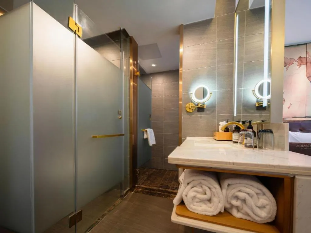 James Joyce Coffetel·Shenyang North Railway Station Shifu Square